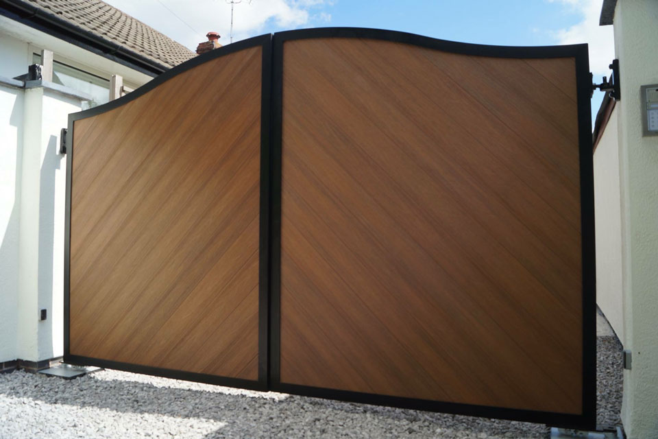 Composite Entrance Gate