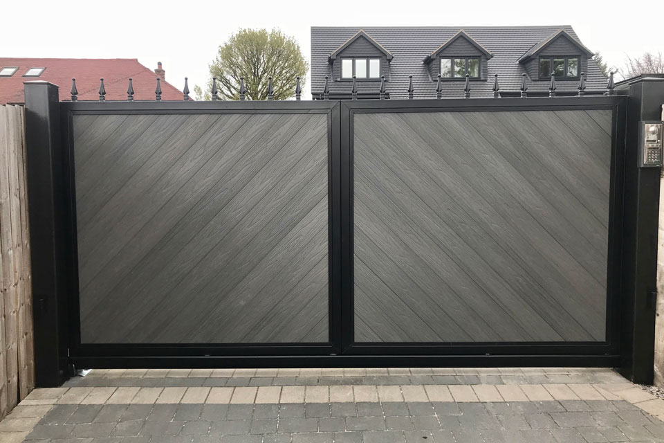 Composite Modern Style Entrance Gate