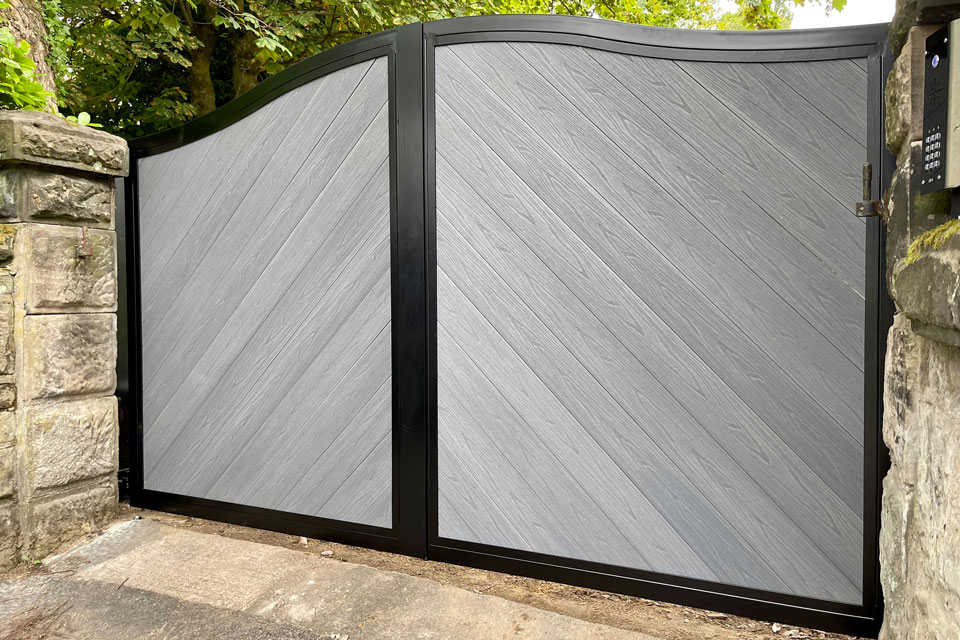 Composte Entrance Gate