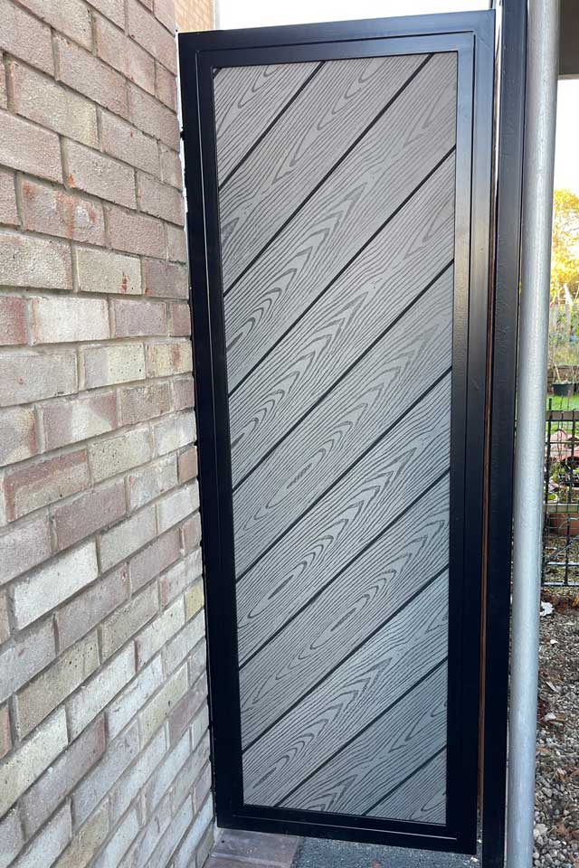 Slim Style Composite Side Gate